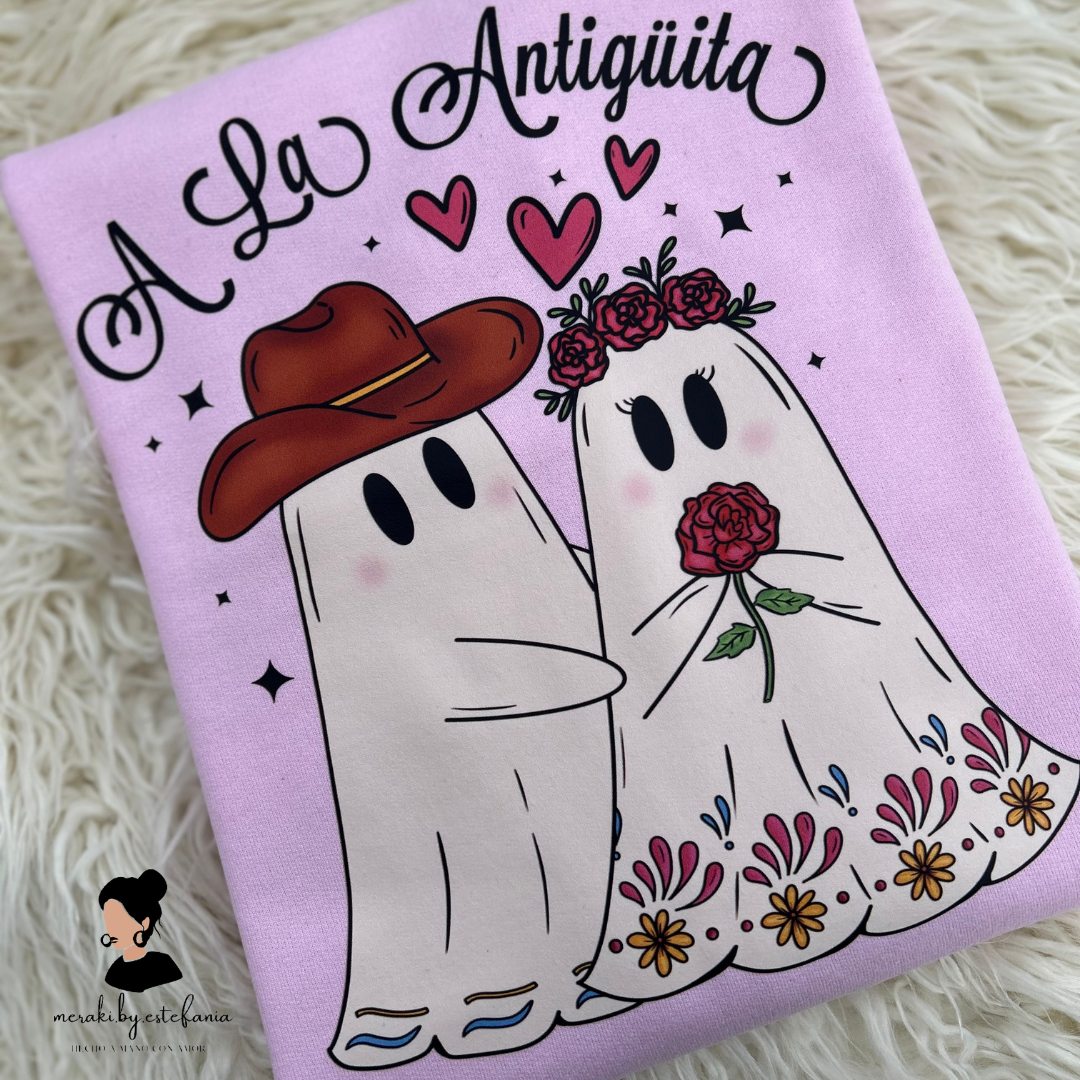 A La Antigua Crewneck Sweater & T-shirts